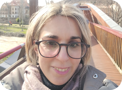 « Aujourd’hui, je ne saurais pas vivre sans Additio App. Cela vous ouvre l’esprit et vous ouvre des portes, car cela vous permet d’organiser et de gérer votre classe de manière optimale et sans faille. »